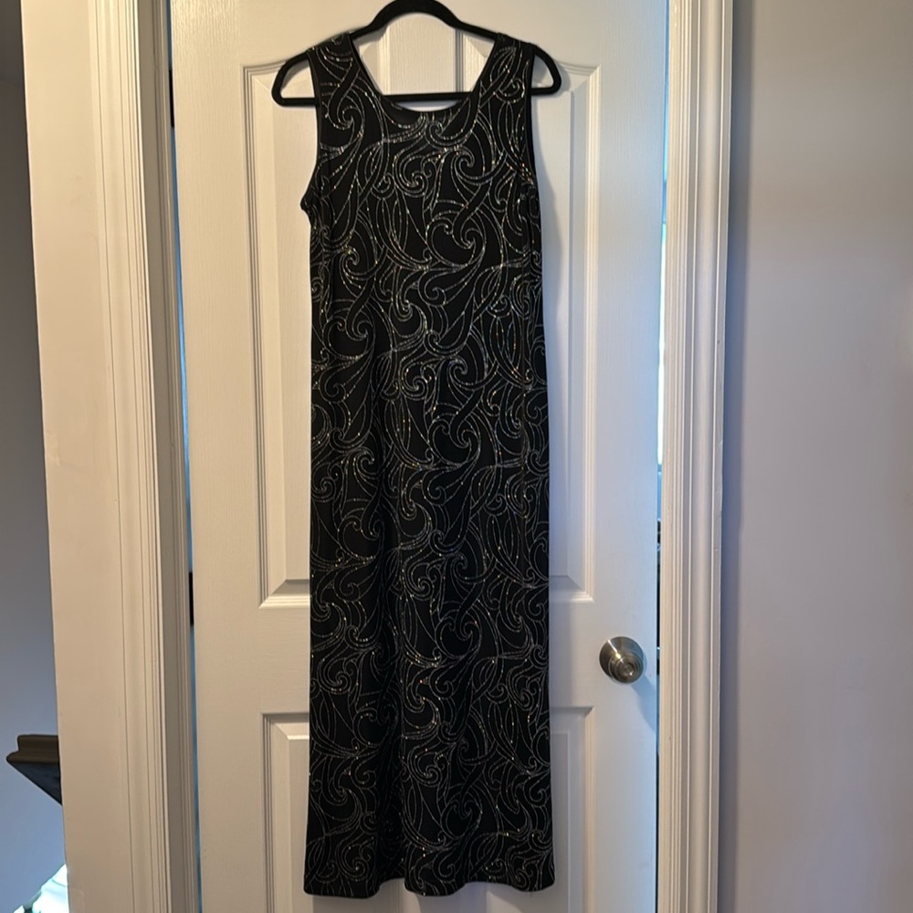 Sleeveless VINTAGE black dress sz 14